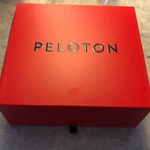 Peloton Gift Set with hat and bottle